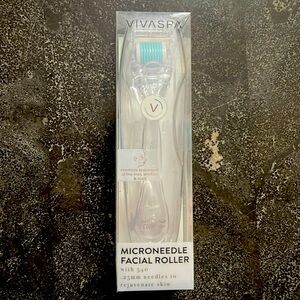 Microneedle Facial Roller